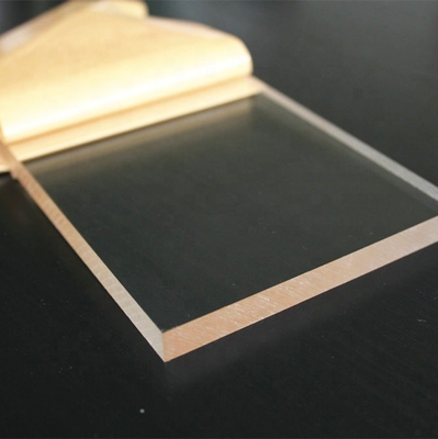 Hoja de acrílico del molde cuadrado transparente del panel de la muestra con el papel protector